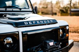 Land Rover Defender 110 by Osprey Custom Cars 1993 года 